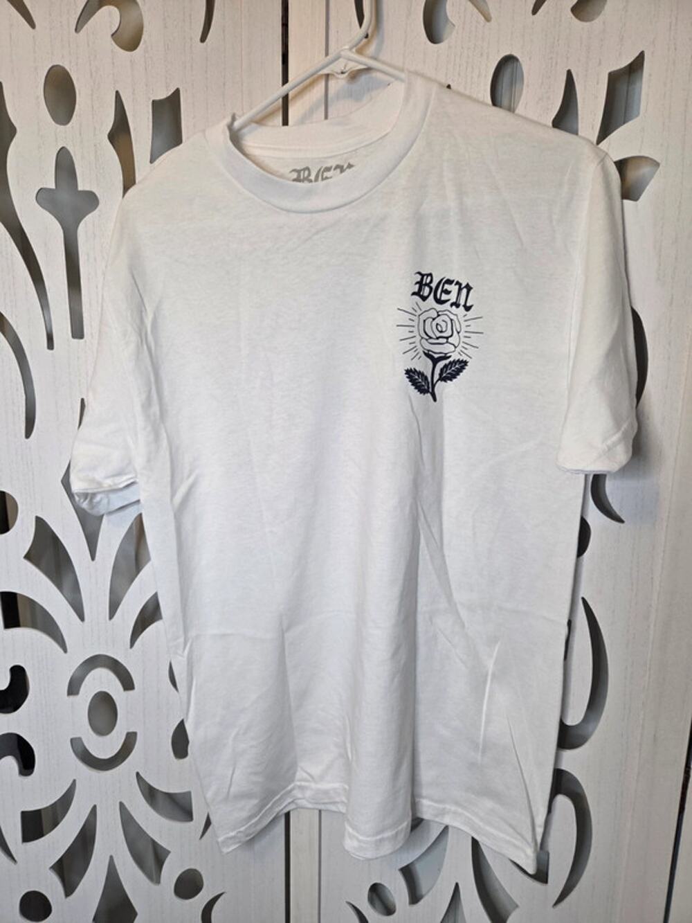 Macklemore BEN Tour 2023 T-Shirt Medium White Official Concert Band Tee NWOT